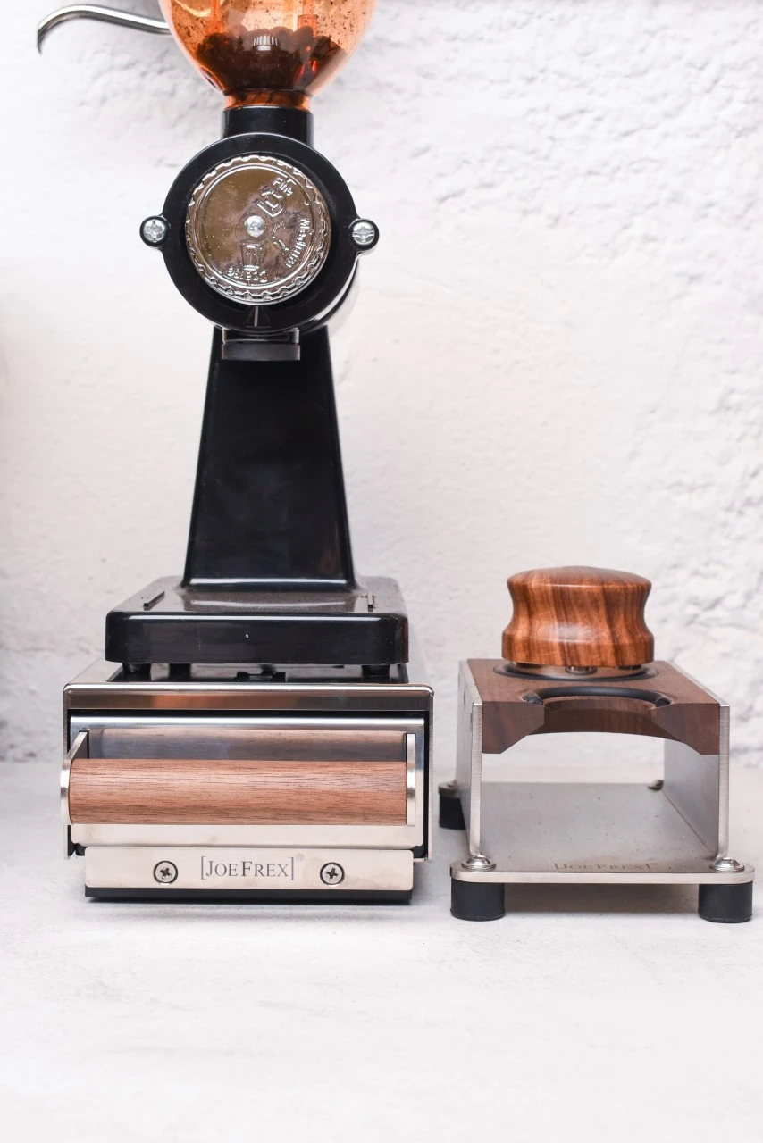 Dxmini Sudschublade/Abklopfkasten Mit Holzgriff Walnuß - Joefrex 6 Dxmini Sudschublade/Abklopfkasten Mit Holzgriff Walnuß - Joefrex – Bild 4