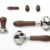 ECM Veredelungsset In Nussholz Mit Kipphebeln Von Brewspire -Kaffeegetränkeladen ECM Veredelungsset Nuss Einer und Zweiersiebtrager Kipphebel mit Tamper 1280x1280