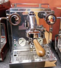 ROCKET Holzgriffset Nussbaum Für R58/R60 -Kaffeegetränkeladen Rocket Milano Holzgriff Set 1280x1280